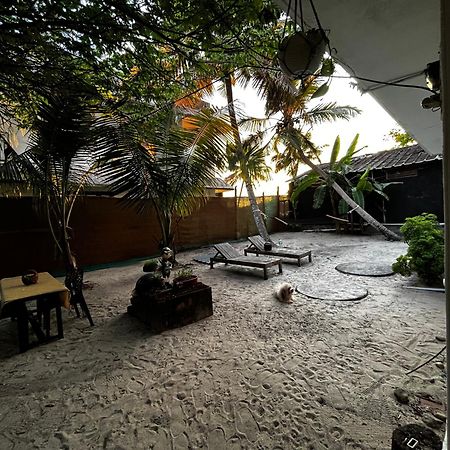 House In The Beach Alappuzha Exterior photo