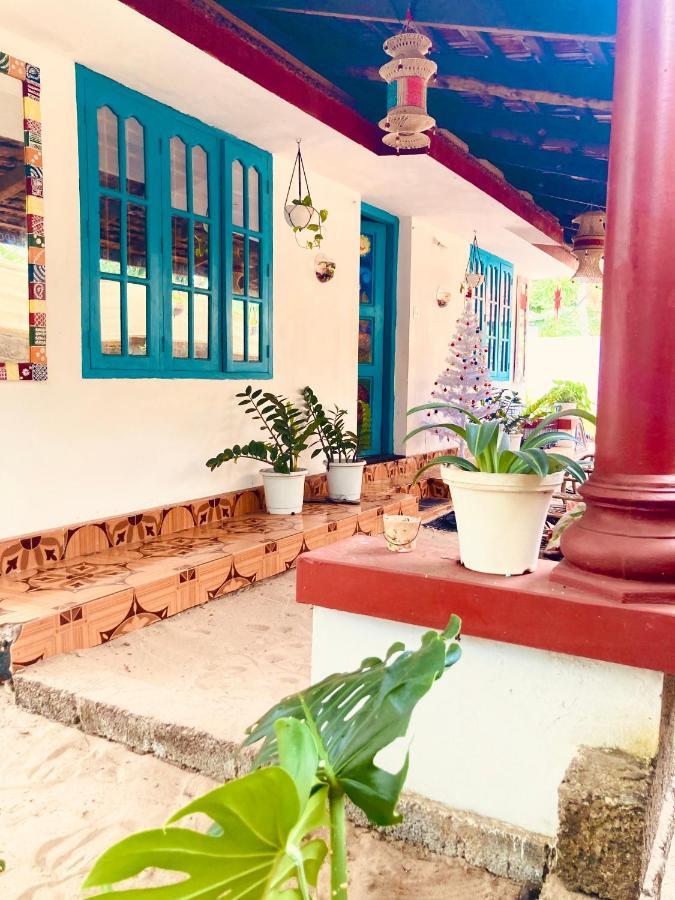 House In The Beach Alappuzha Exterior photo